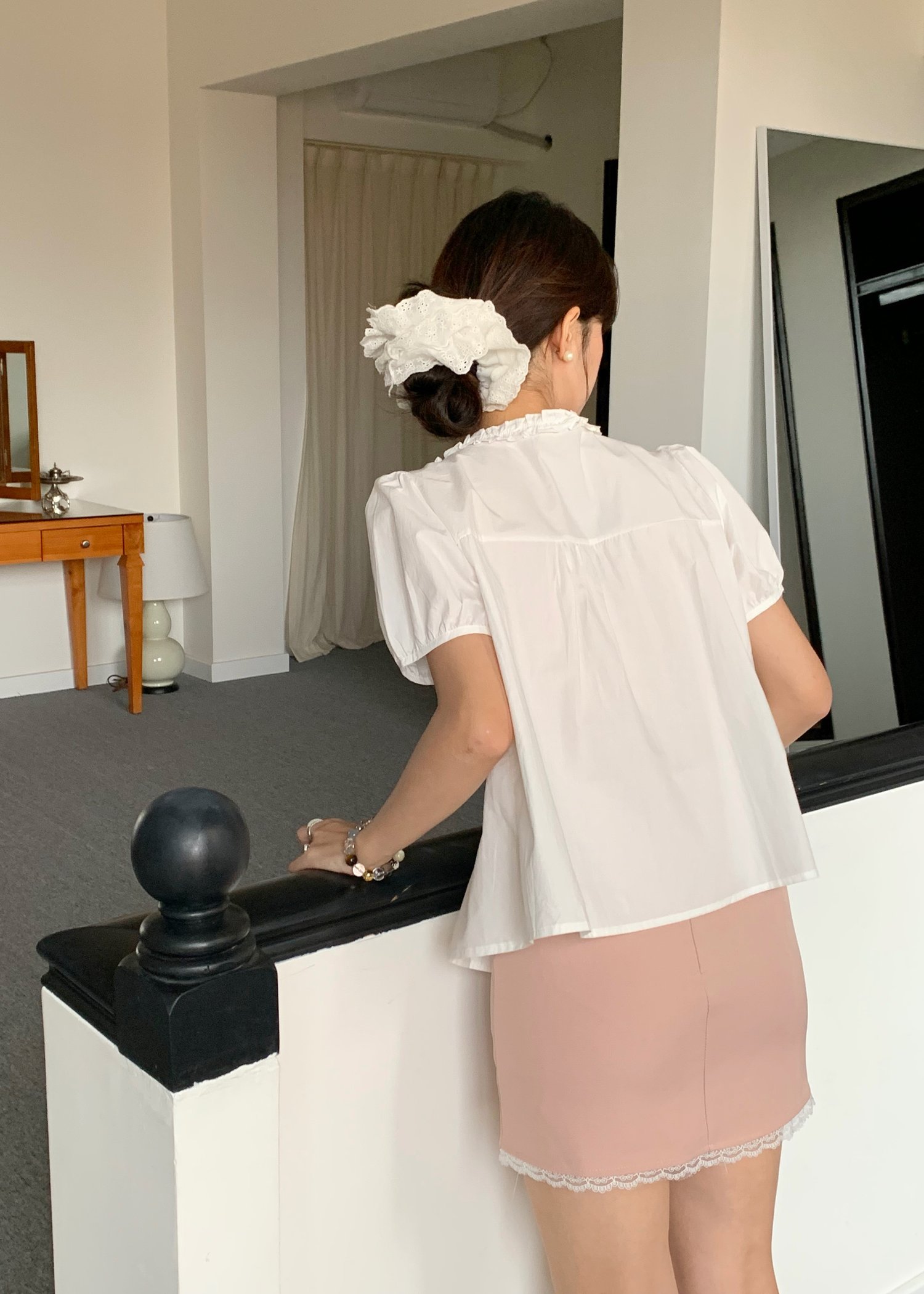 Anne Pearl Buttoned Blouse in White