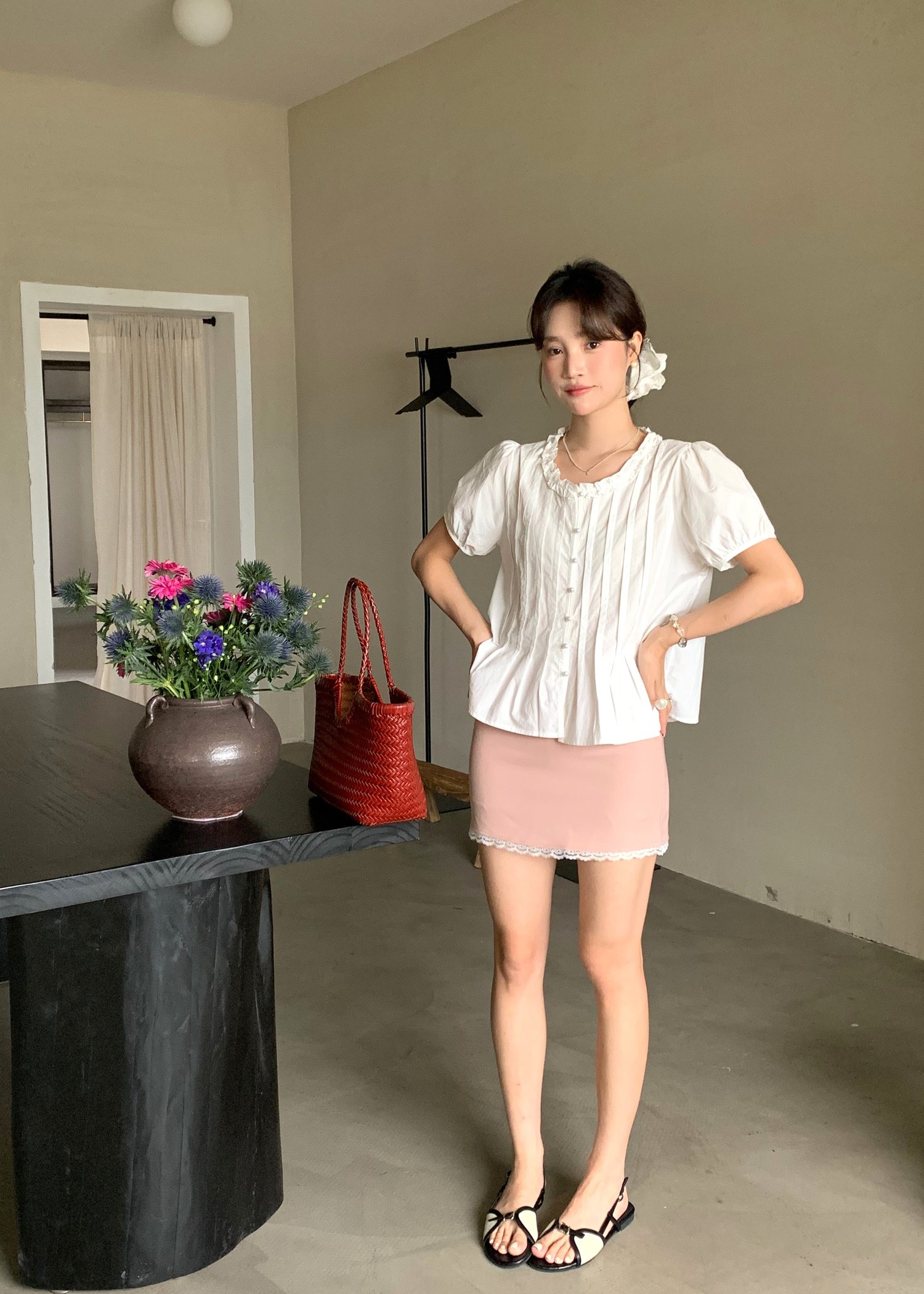 Anne Pearl Buttoned Blouse in White