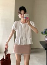 Anne Pearl Buttoned Blouse in White