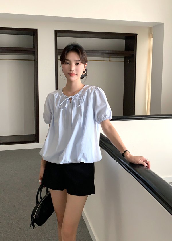 Joan Ribbon Puffy Top in Blue