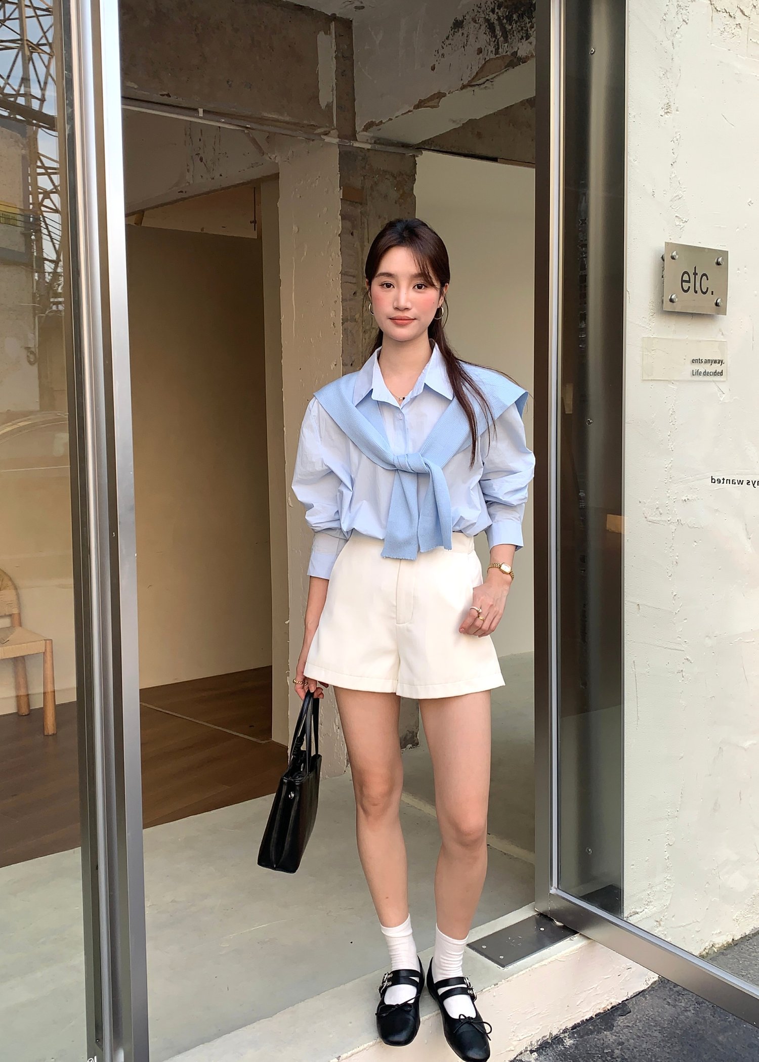 Laure Everyday Blouse in Blue