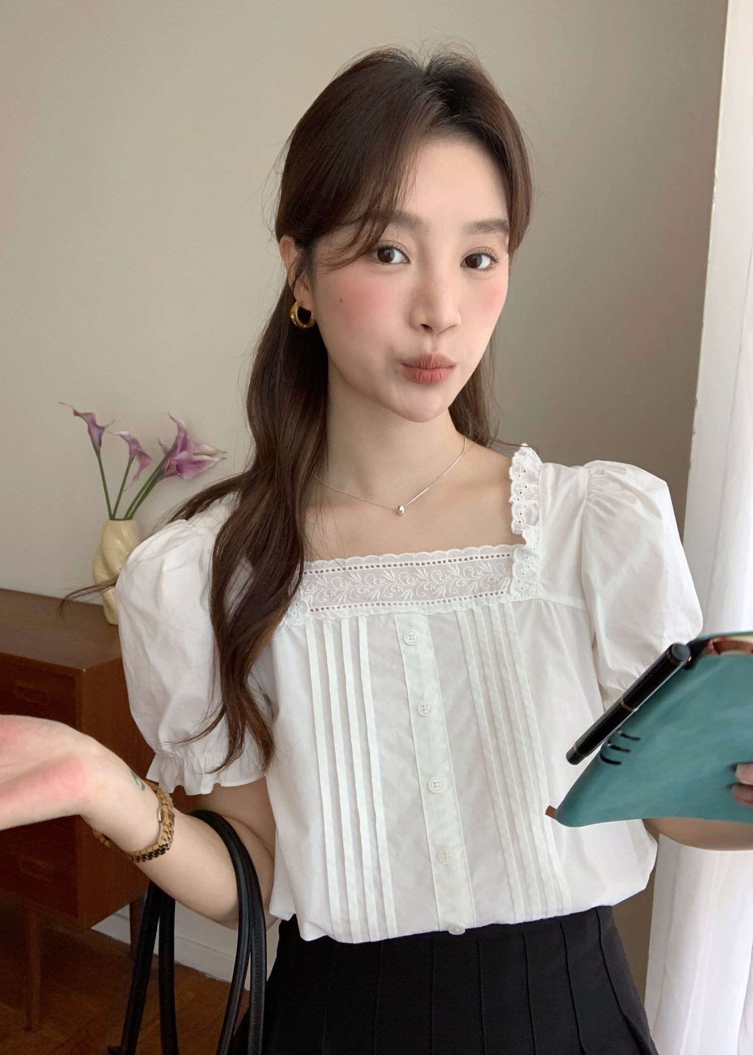 Hannah Garden Lacey Top in White
