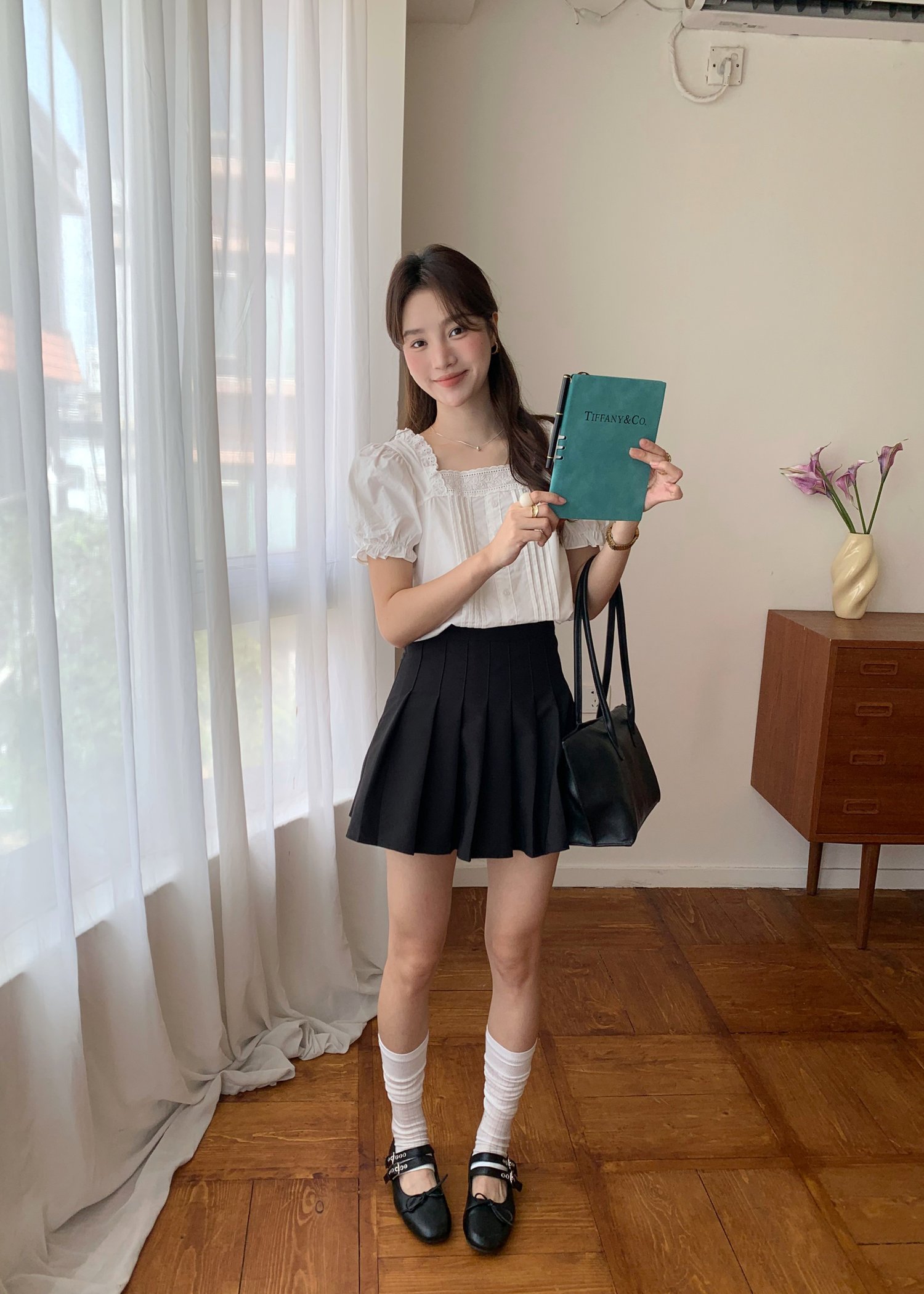 Hannah Garden Lacey Top in White