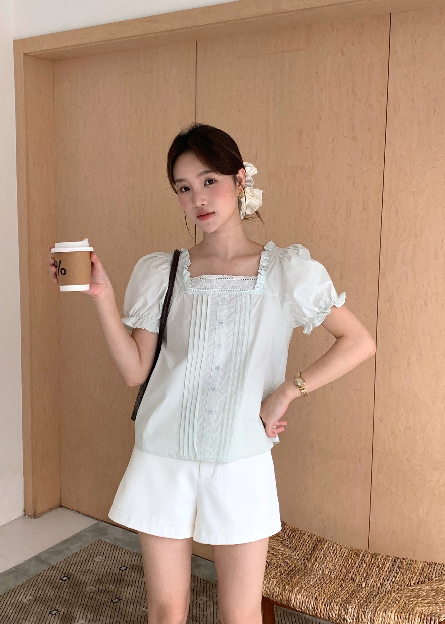 Hannah Garden Lacey Top in Milk Green