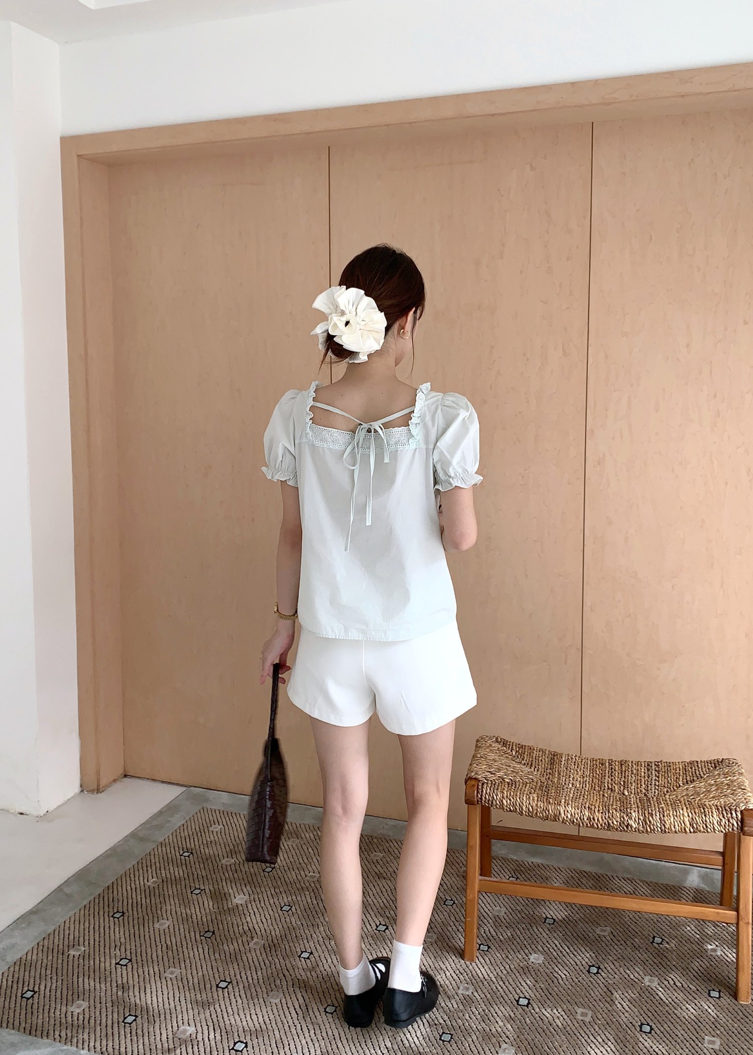 Hannah Garden Lacey Top in Milk Green