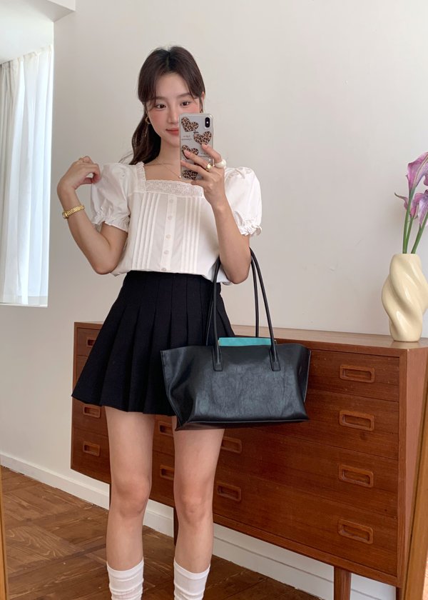Hannah Garden Lacey Top in White