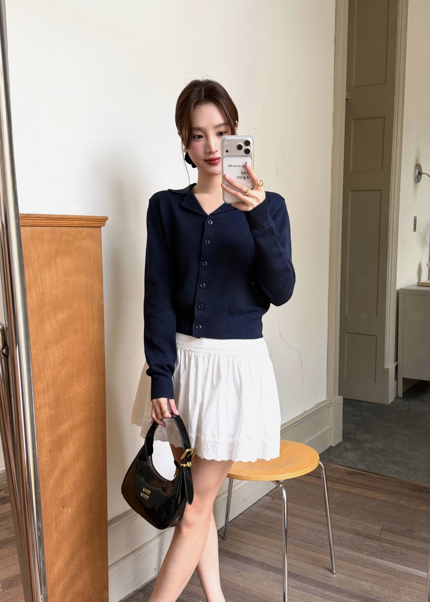 Jamie Long Sleeve Knit Top in Navy Blue