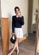 Jamie Long Sleeve Knit Top in Navy Blue