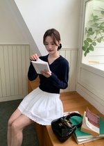 Jamie Long Sleeve Knit Top in Navy Blue