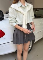 Laure Everyday Blouse in Milk Green