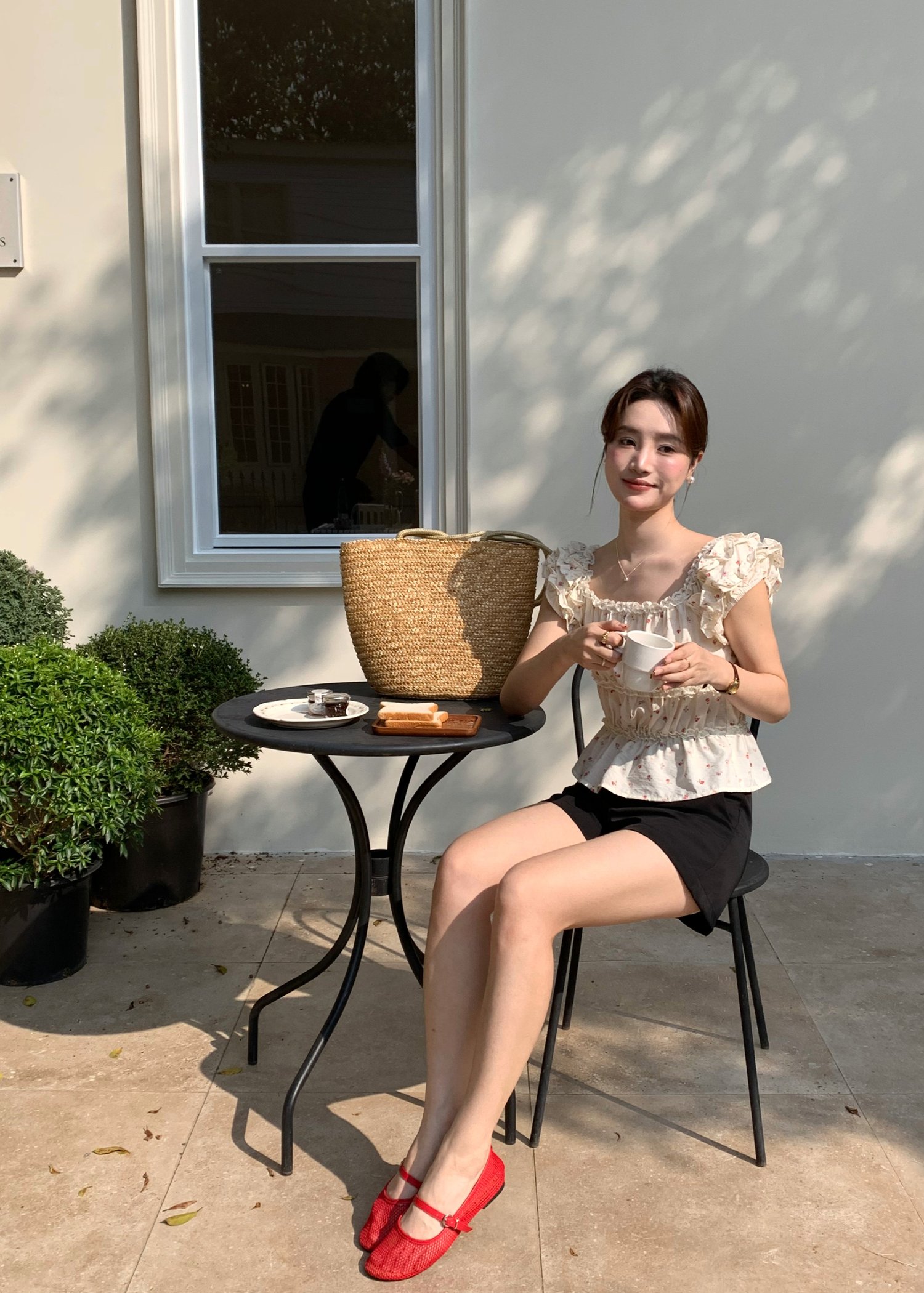 Mona Lacey Floral Top in Milk