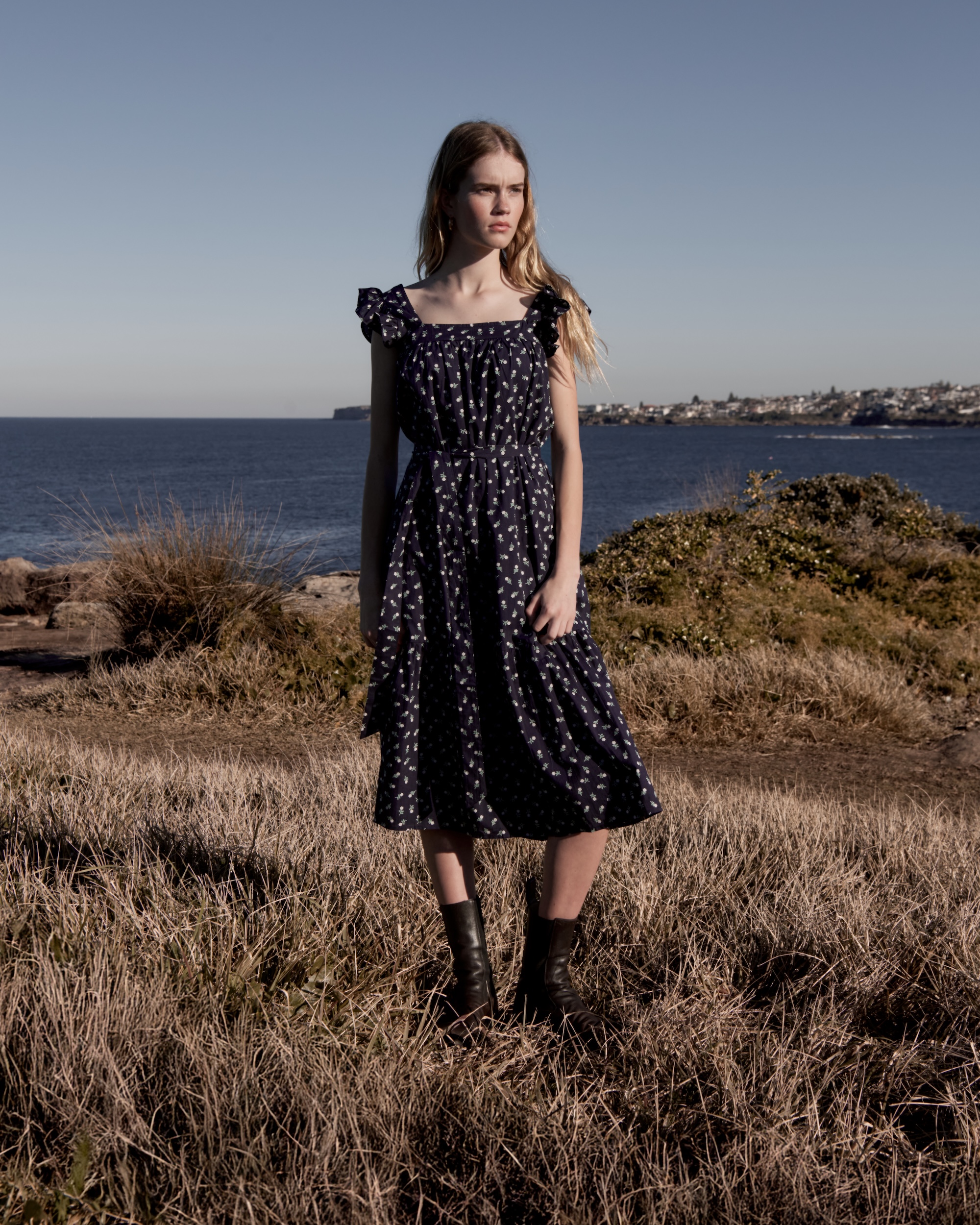 Aria in Navy Sprig