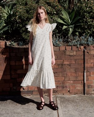 Amelie in Creamfield Bloom