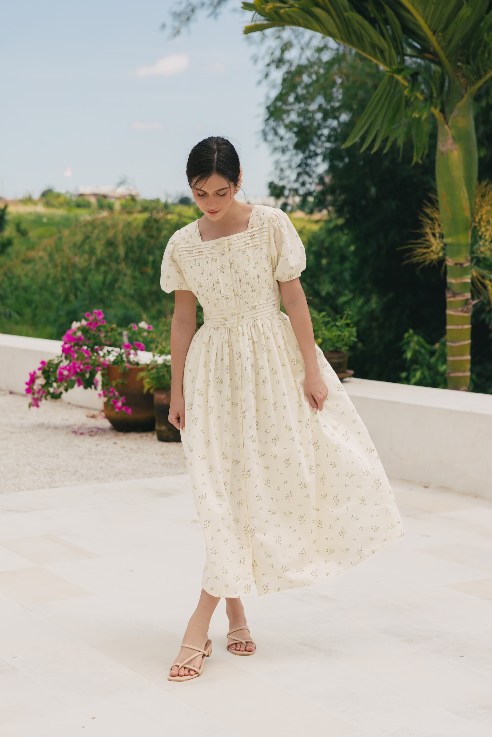 Faye in Creamfield Bloom