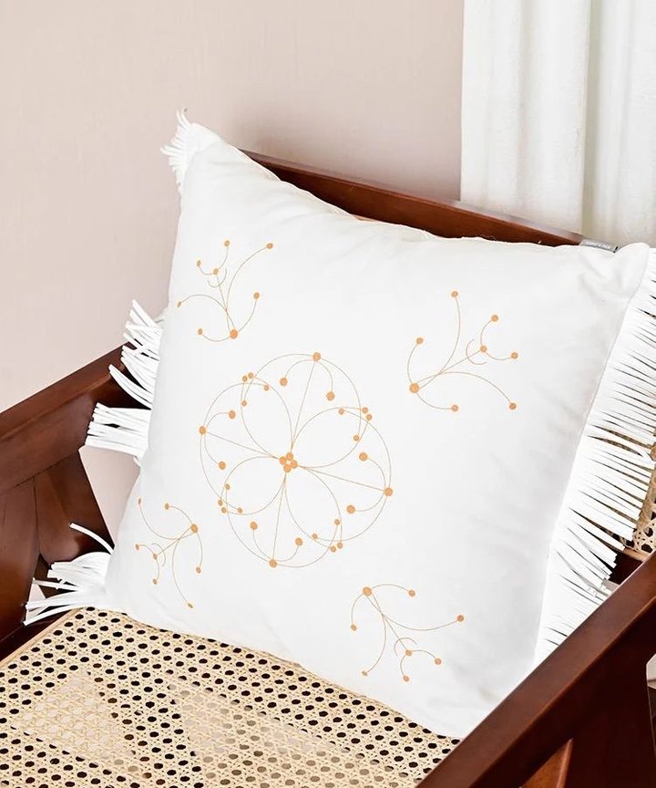 Sairsha Accent Cushion Sairsha Accent Cushion