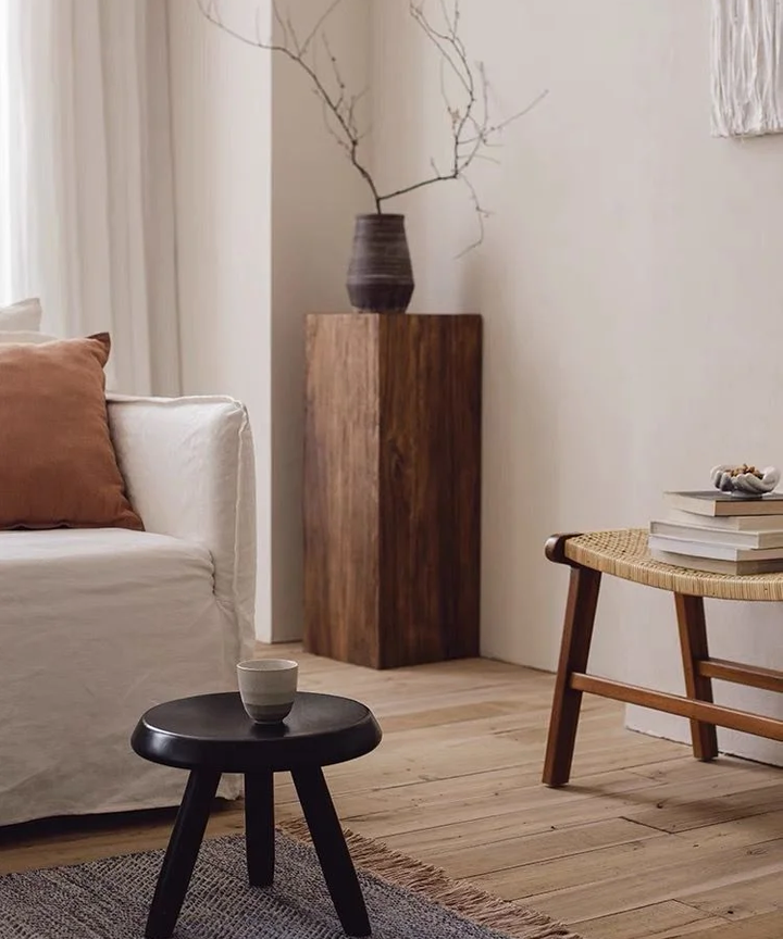 Nomad Stool Nomad Stool