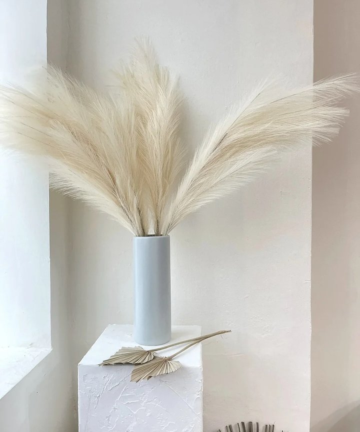 Gweneth Faux Pampas Gweneth Faux Pampas