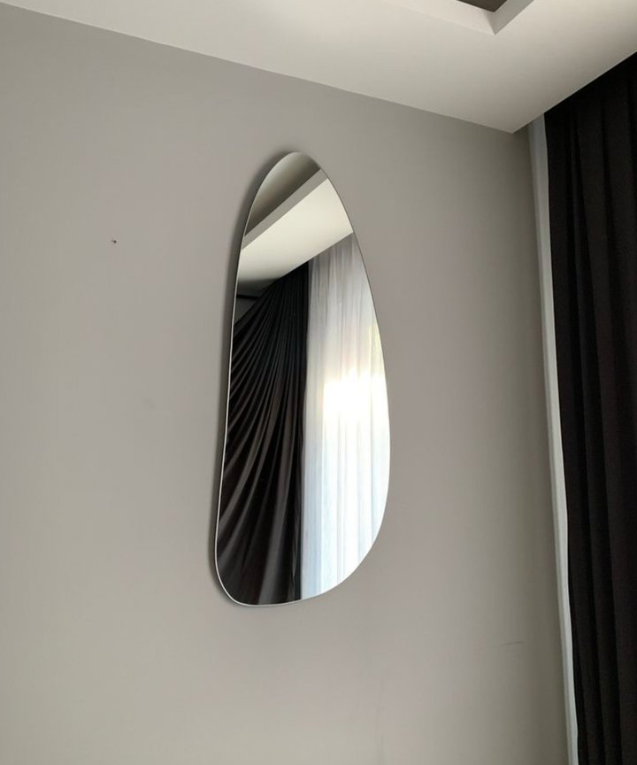 Edmee Mirror - Rounded Edge Edmee Mirror - Rounded Edge