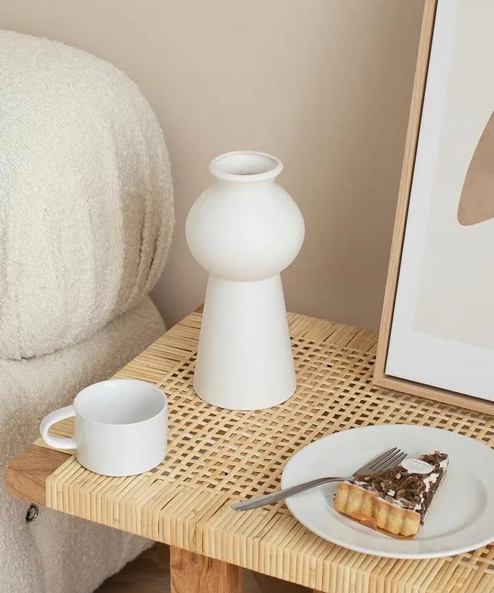 Kinley Balloon Vase Kinley Balloon Vase