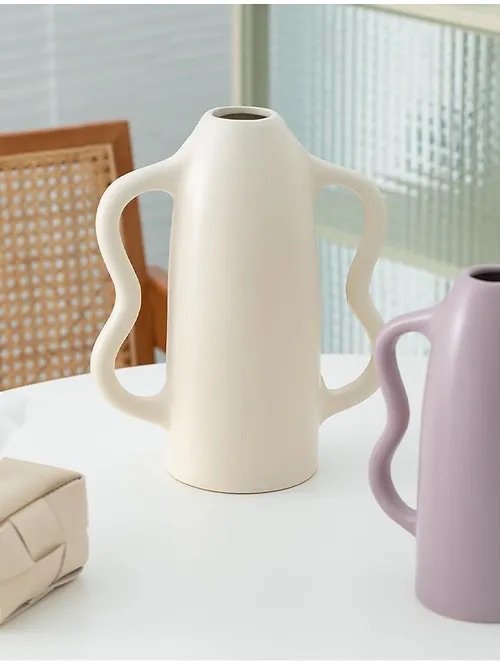 Kaeleigh Squiggle Vase Kaeleigh Squiggle Vase