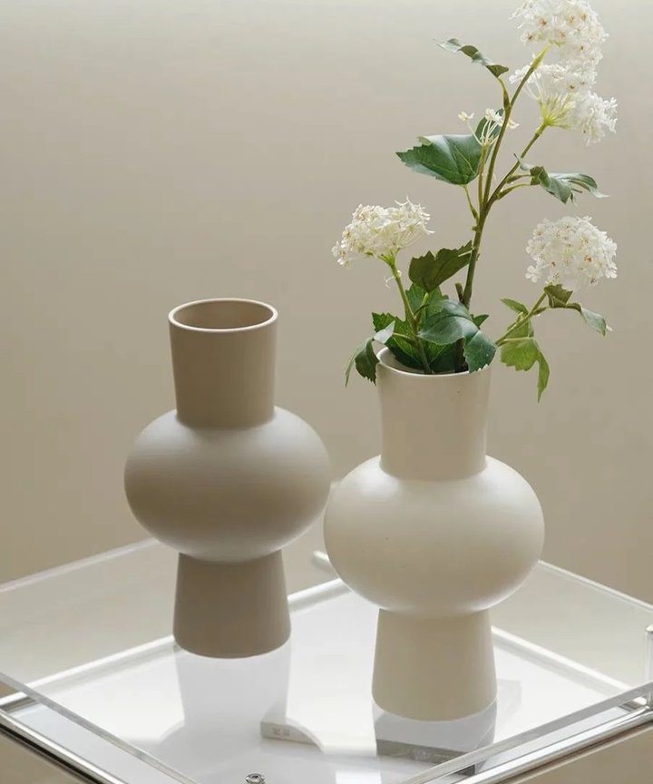 Kalynda Balloon Vase Kalynda Balloon Vase