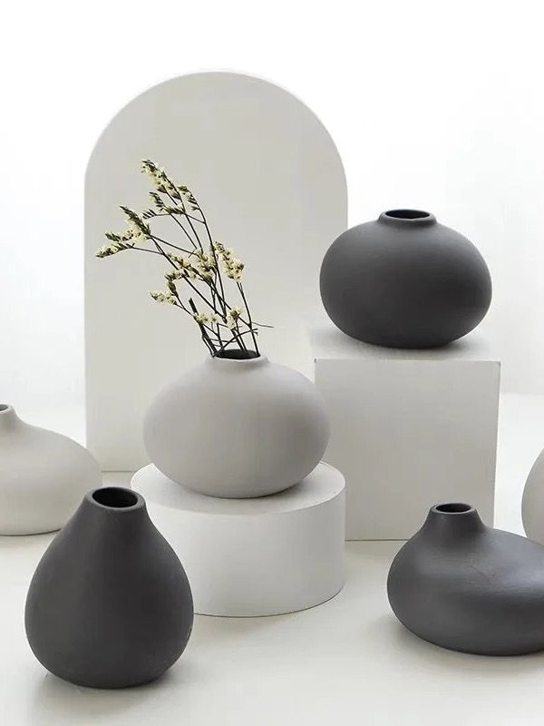 Helene Pebble Vase Helene Pebble Vase