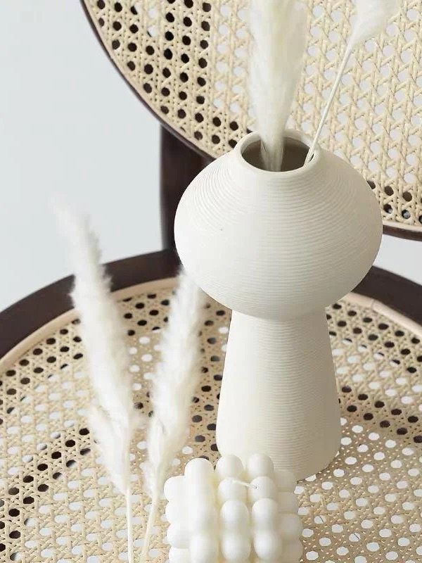 Kinley Balloon Vase Kinley Balloon Vase