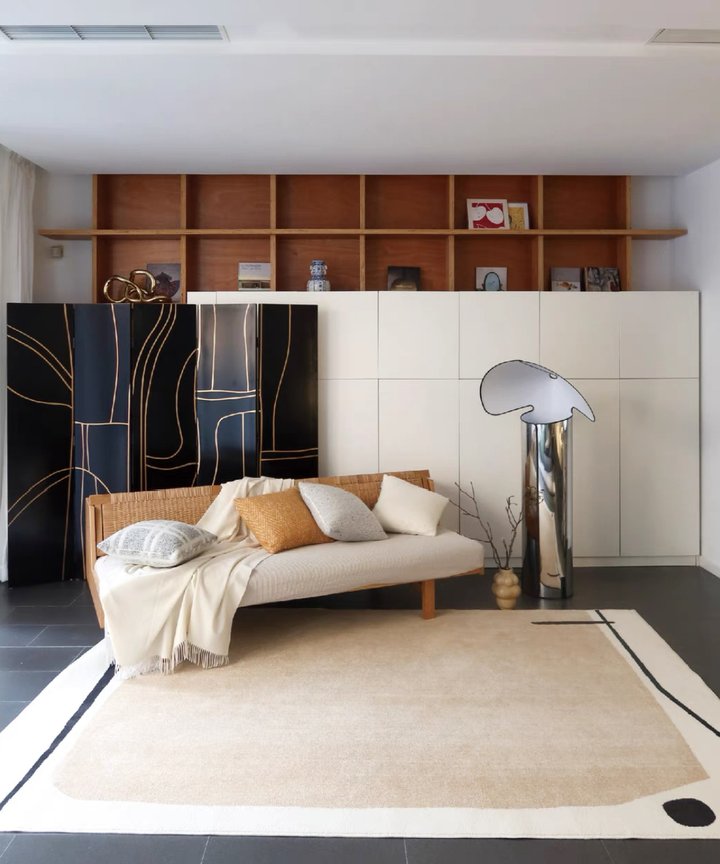 Rummi Low Pile Rug Rummi Low Pile Rug