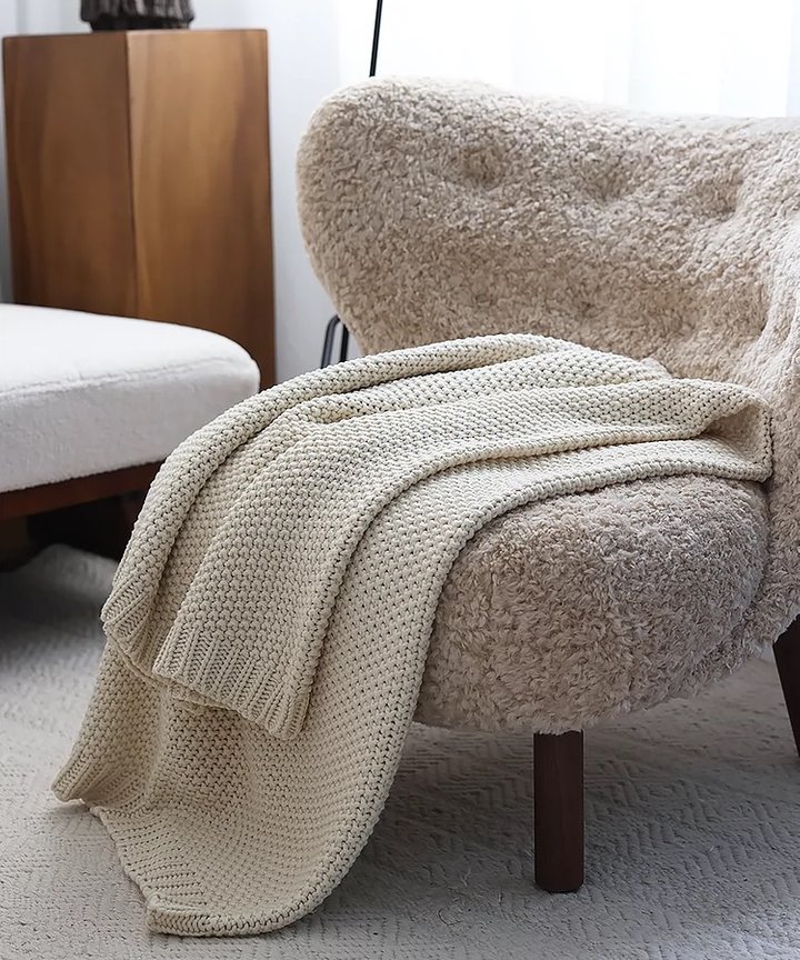 Lilith Sheepwool Lounge Chair Lilith Sheepwool Lounge Chair
