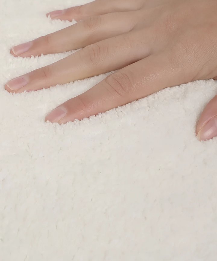 Rosalind Low-Pile Rug Rosalind Low-Pile Rug