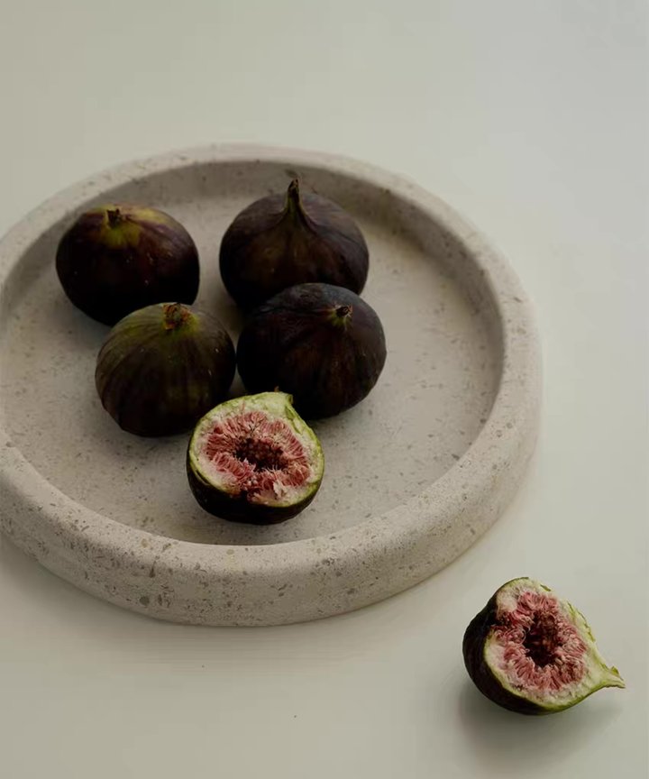 Iriye Round Stone Tray