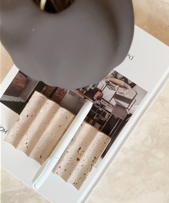 Idyllic Ribbed Tray — no. 3