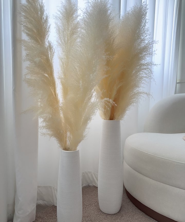 Gillinea Pampas Vase Arrangement Gillinea Pampas Vase Arrangement