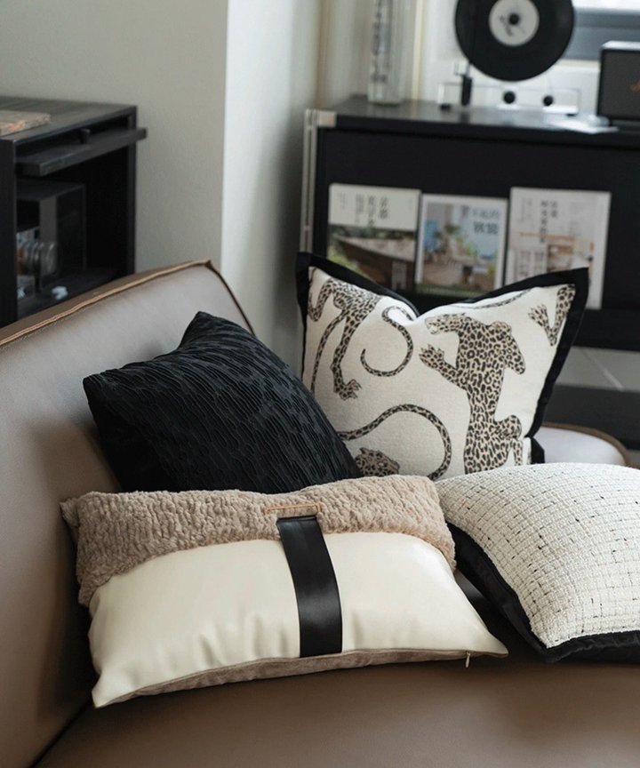 Serchelle Leather x Sherling Cushion - Taupe