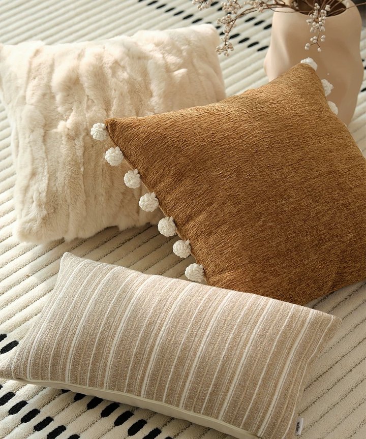 Sorrel Cushion - Orange Hues Sorrel Cushion - Orange Hues