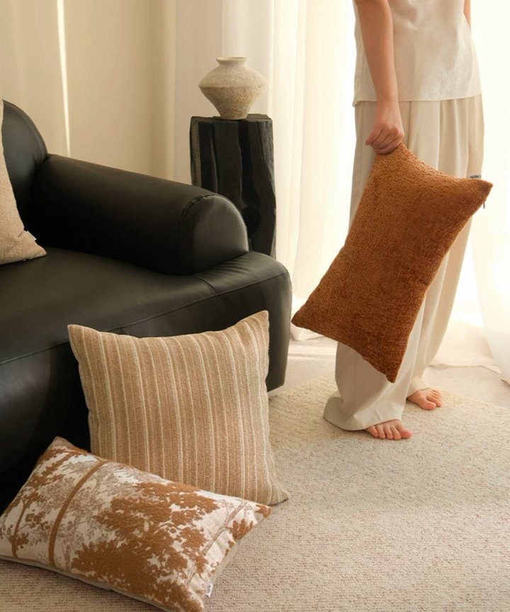 Sorrel Cushion - Orange Hues Sorrel Cushion - Orange Hues