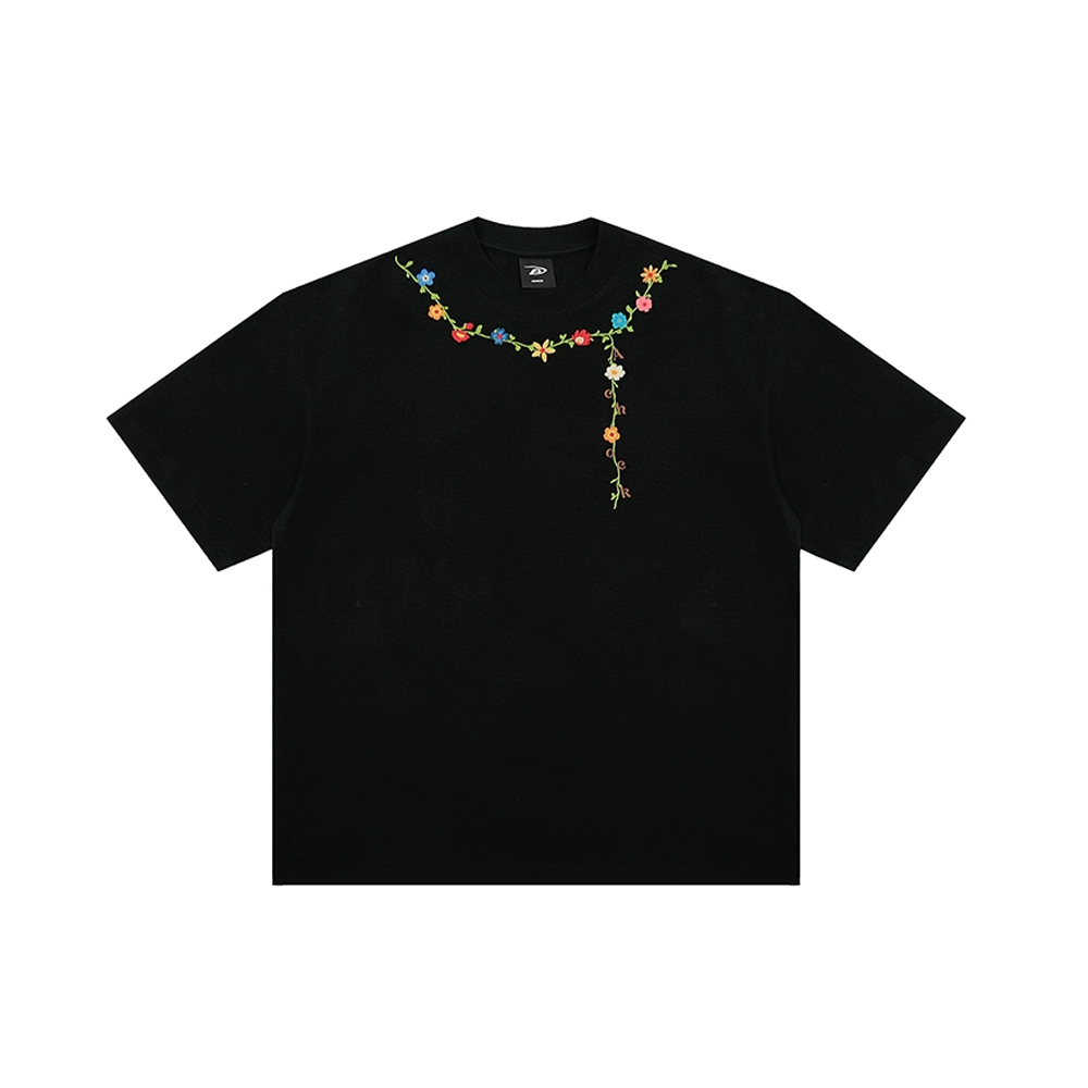 Achock Floral Necklace Emb Tee - Black