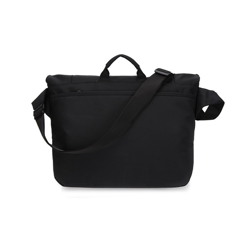 Kangol Epik Flach IV Messenger Bag - Black