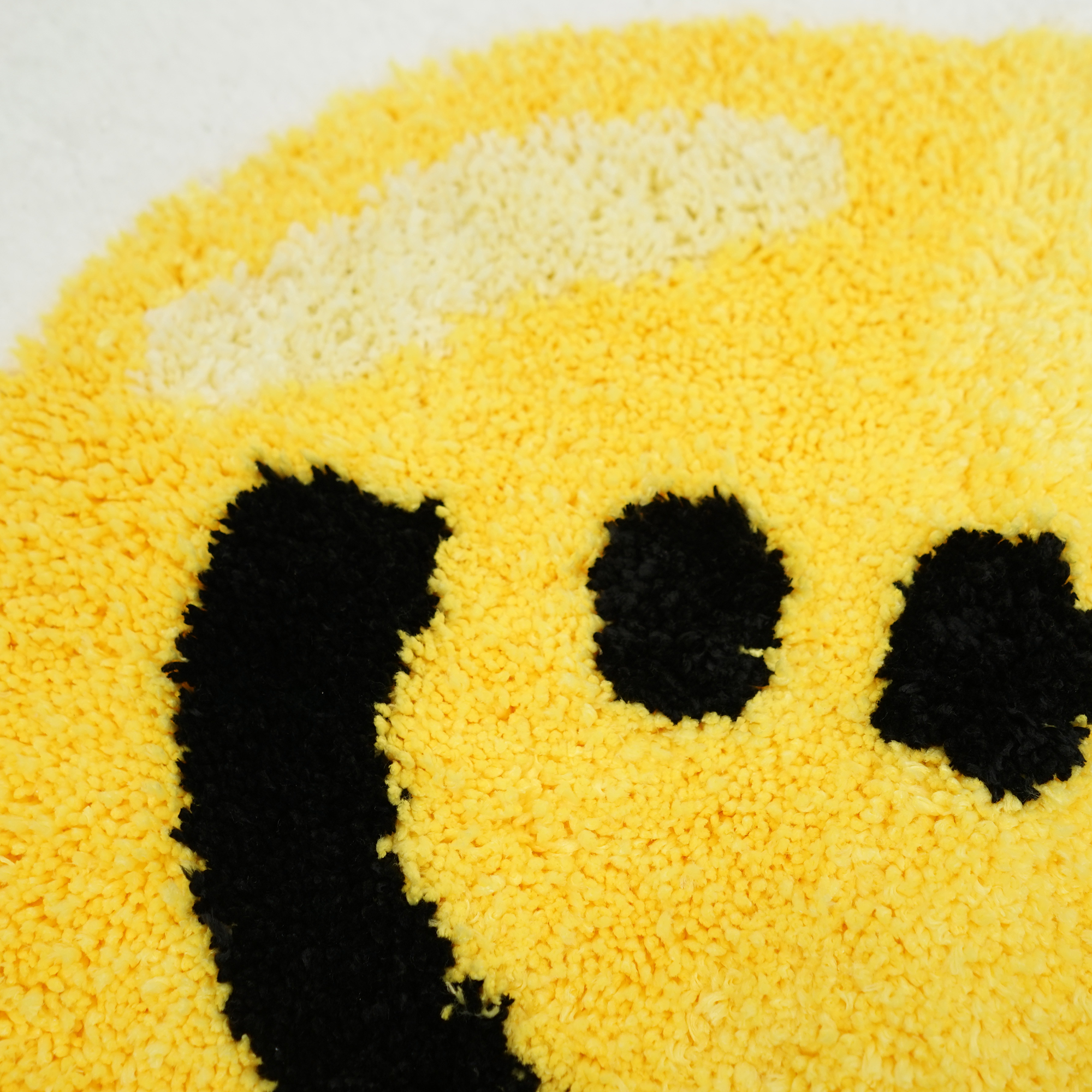 Happynauts Egg Rug