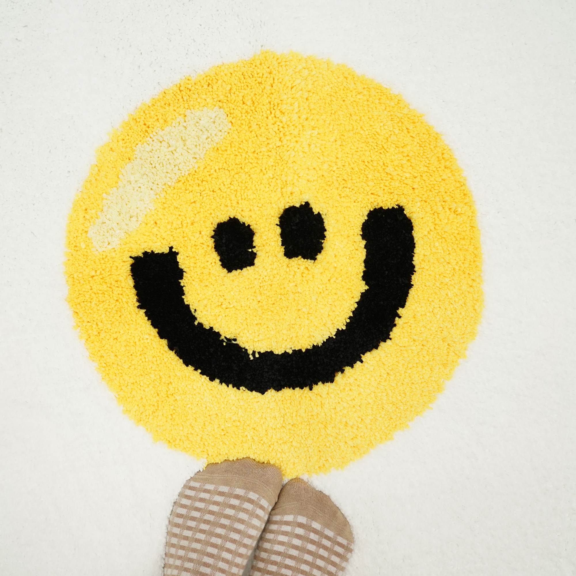 Happynauts Egg Rug
