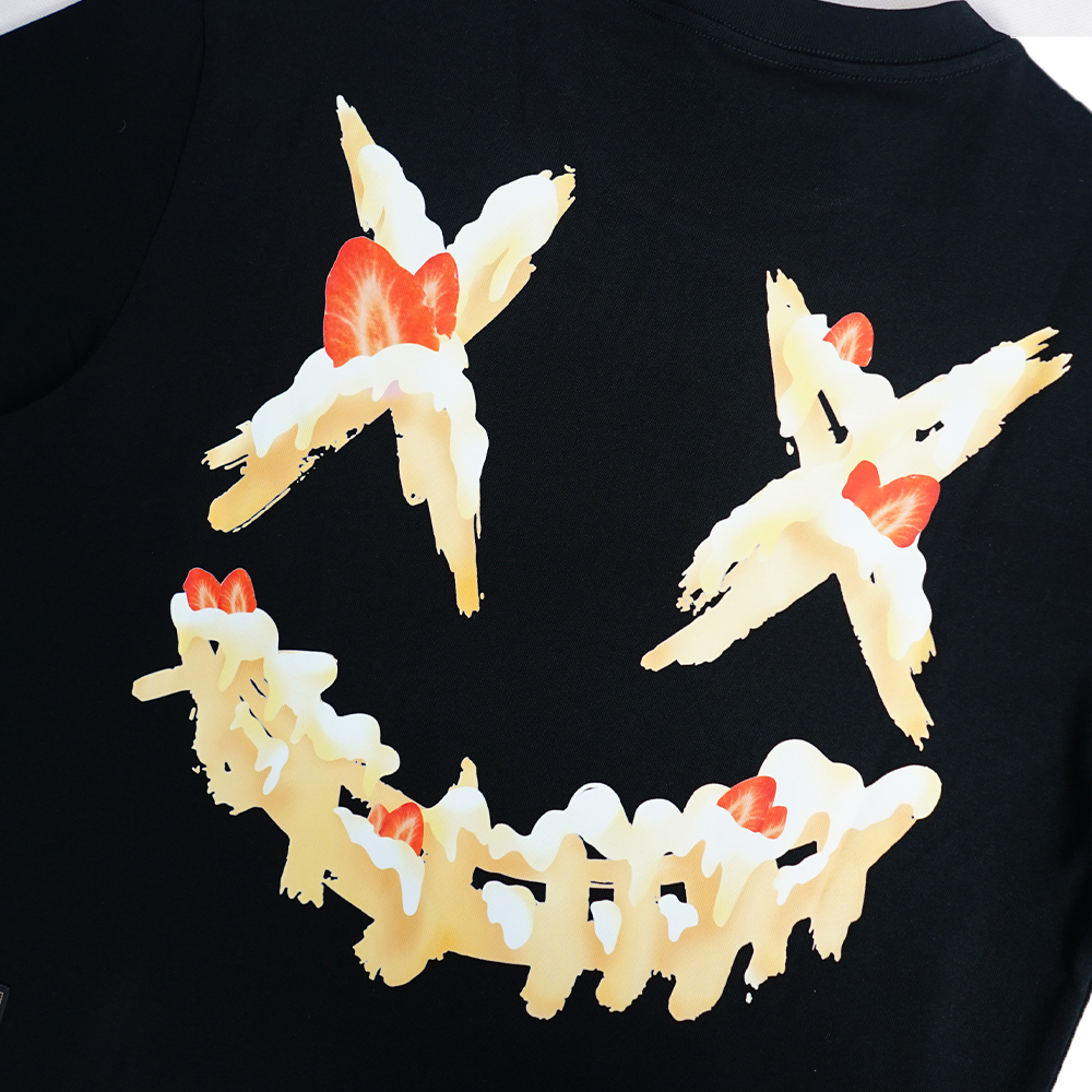 Ric Strawberry Cake Tee - Black